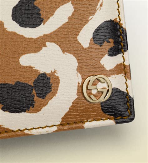 gucci animal leather wallet.